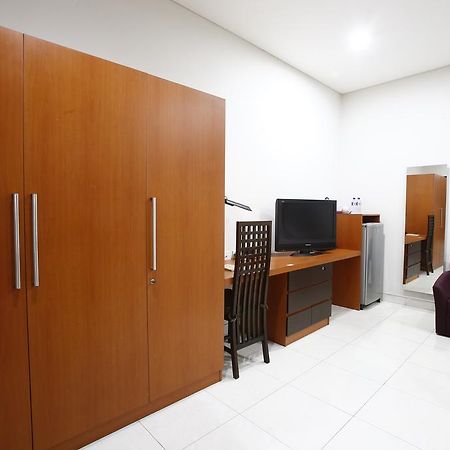 Reddoorz @ Menteng Jakarta Eksteriør billede