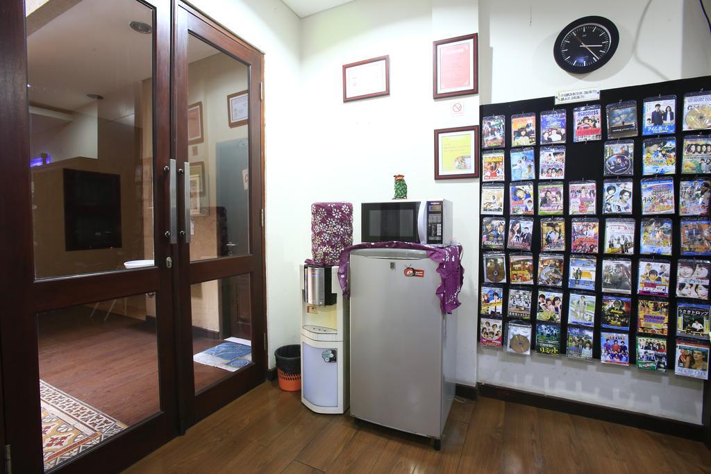 Reddoorz @ Menteng Jakarta Eksteriør billede