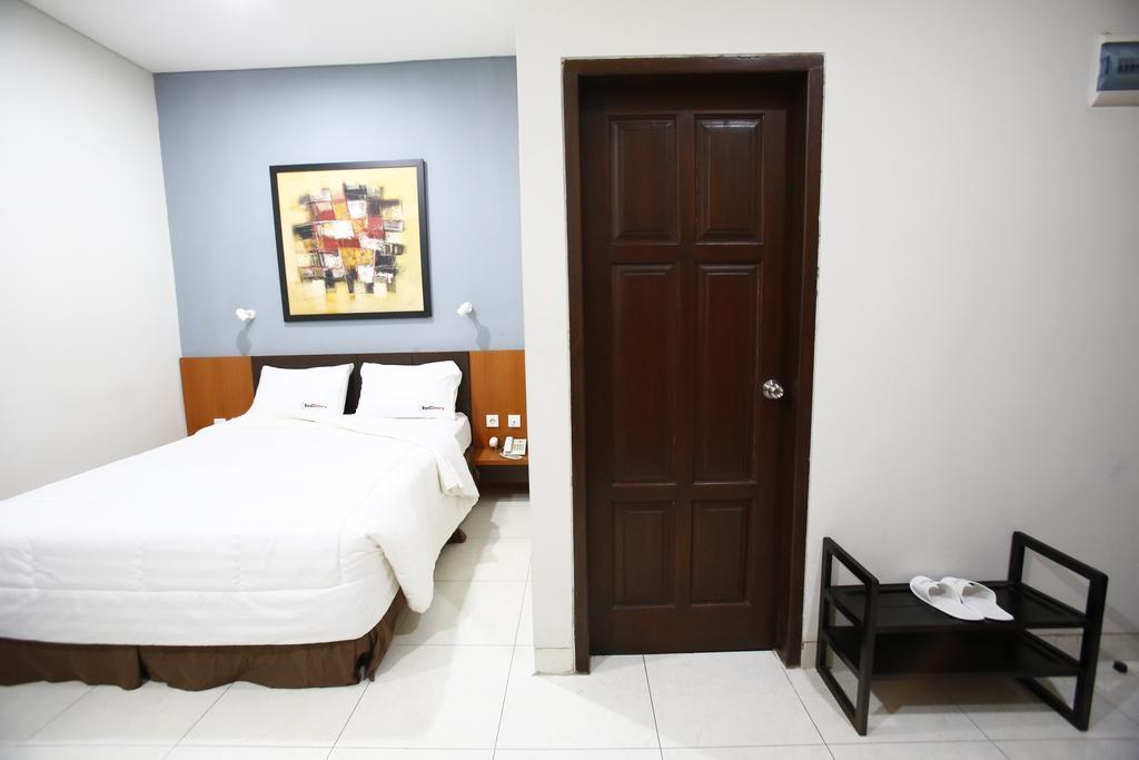 Reddoorz @ Menteng Jakarta Eksteriør billede